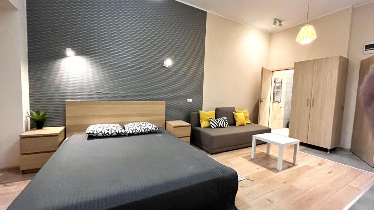 Spacious Studio Krakow Exterior photo